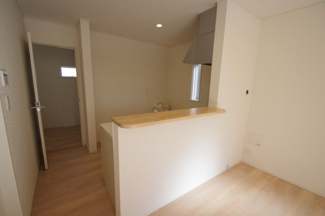 【キッチン】 | 【仲介手数料無料！！】多摩市桜ケ丘1丁目　新築戸建て（全2棟）1号棟　6290万円