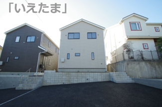 【外観】 | 【仲介手数料無料！！】多摩市桜ケ丘1丁目　新築戸建て（全2棟）1号棟　6290万円