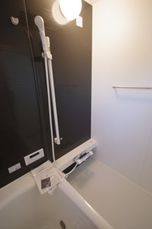 【浴室】 | 【仲介手数料無料！！】多摩市桜ケ丘1丁目　新築戸建て（全2棟）2号棟　6090万円