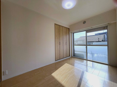 【洋室】 | 日商岩井池田マンション