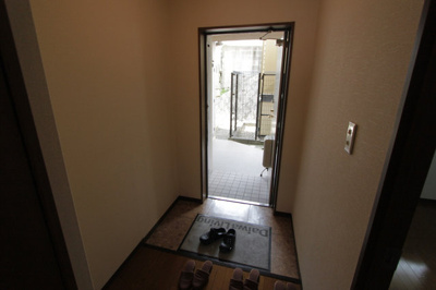 【玄関】 | エスポワール三郷