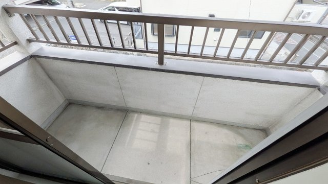 DAIKI TERRACE西原（西原８丁目借家　5号棟）のバルコニー