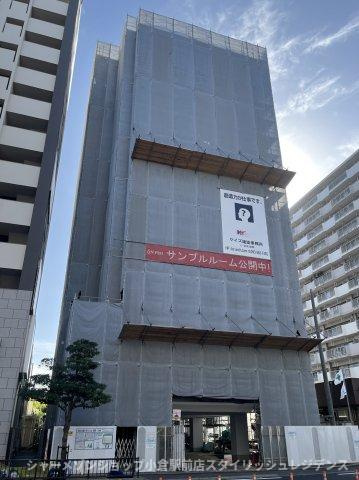 ＰＬＡＣＥ　ＣＯＵＲＴの外観