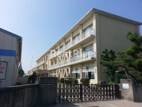 パピヨン|領内小学校 1km