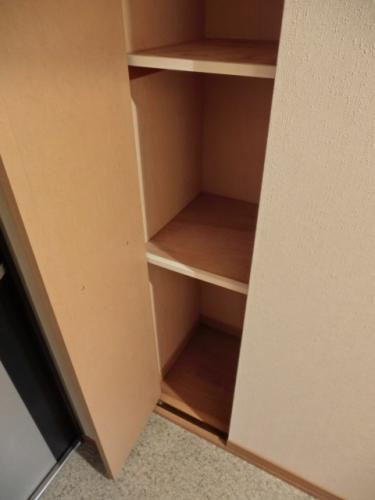 シャルマン塔原のその他