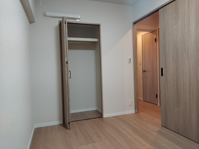 藤和ライブタウン宝塚の洋室|洋室約4.4帖