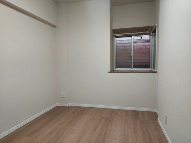 藤和ライブタウン宝塚の洋室|洋室約5.1帖