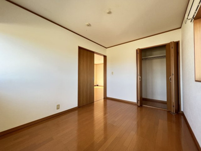 【洋室】 | グレース手鎌Ⅱ | ＊別のお部屋の写真です