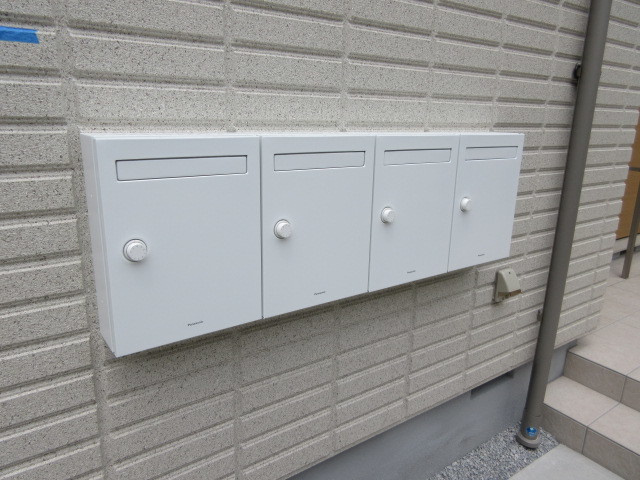 Ｃｏｍｆｏｒｔ　田端のその他共用部分|メールＢＯＸ