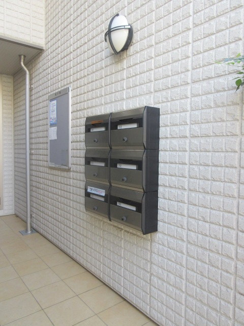 クレール逗子の玄関