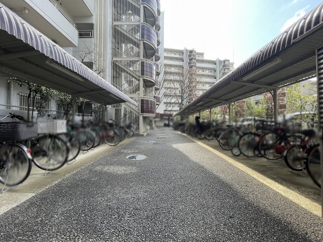 【駐輪場】 | 成増ハウス　（成増店） | 敷地内駐輪場月額200円