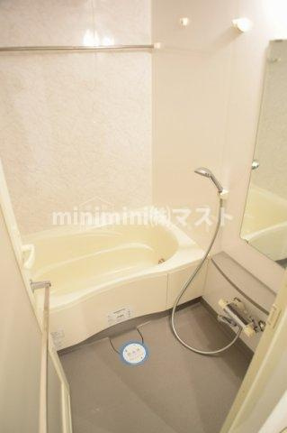 アーデンタワー北堀江の浴室