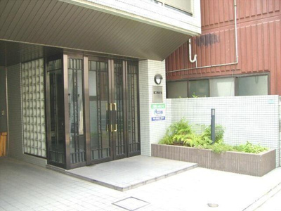 【エントランス】 | 第２押本ビル