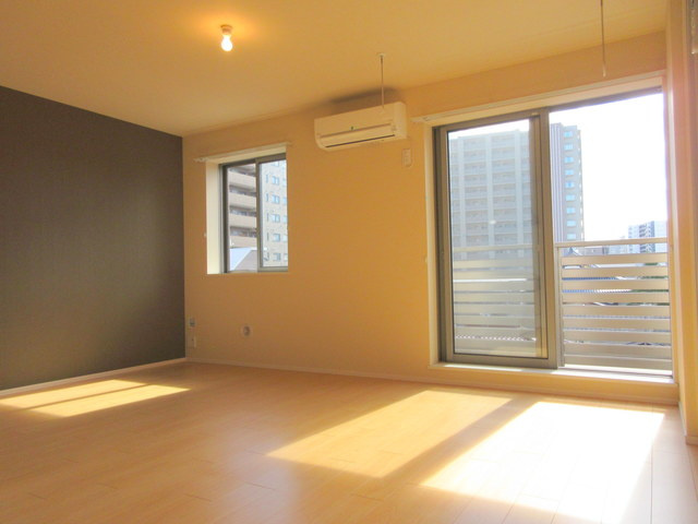 ヘーベル　フロイデ　北千住の内装|★明るいお部屋★