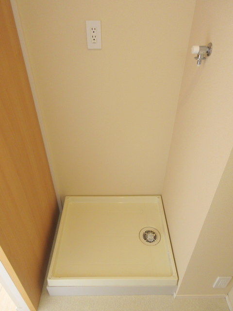 ヘーベル　フロイデ　北千住のその他|★室内洗濯機置き場★