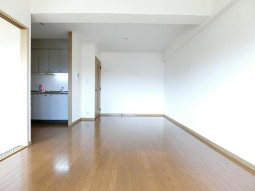 プレステージ塔原の居間・リビング|別号数タイプ