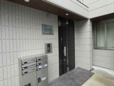 【エントランス】