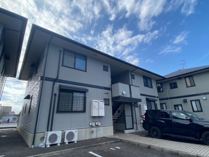 ドルフ西北野ⅡBの外観