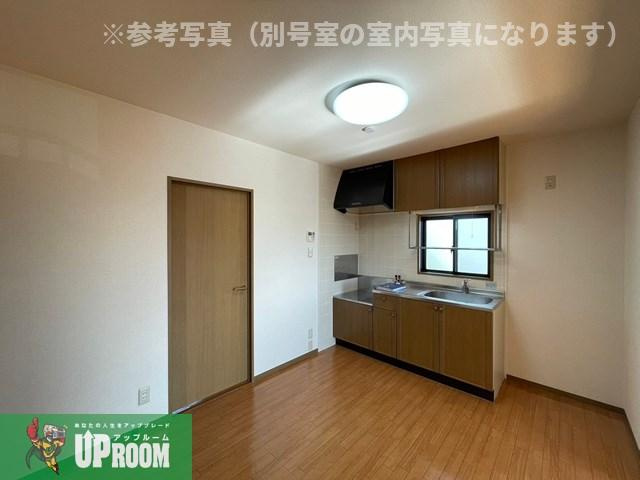 ドルフ西北野ⅡBの居間・リビング