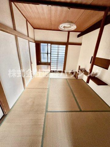 東大阪市西石切町2丁目一戸建の和室