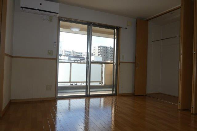 AXIA倉敷の居間・リビング|洋室