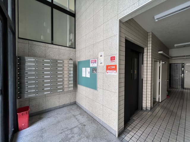 ハイムアーキテクトのエントランス