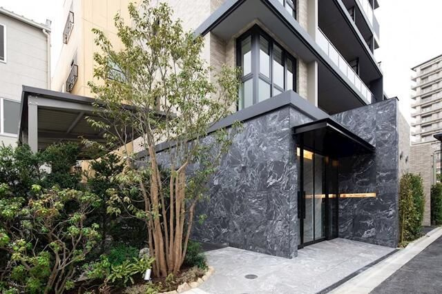 ドゥーエ南千住の外観