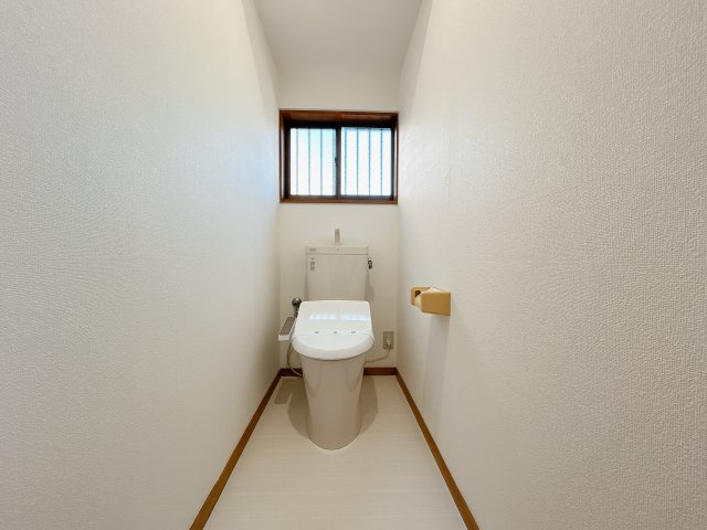 鴻巣市鎌塚5丁目のトイレ|ウォシュレット付きトイレ
令和8年2月リフォーム実施