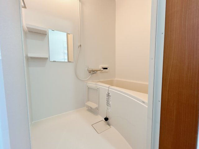 鴻巣市鎌塚5丁目の浴室|LIXILユニットバス
令和8年2月リフォーム実施