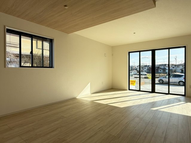 川越市木野目1期　新築一戸建て　1号棟の居間・リビング|こちらの居間で趣味の時間をお楽しみください