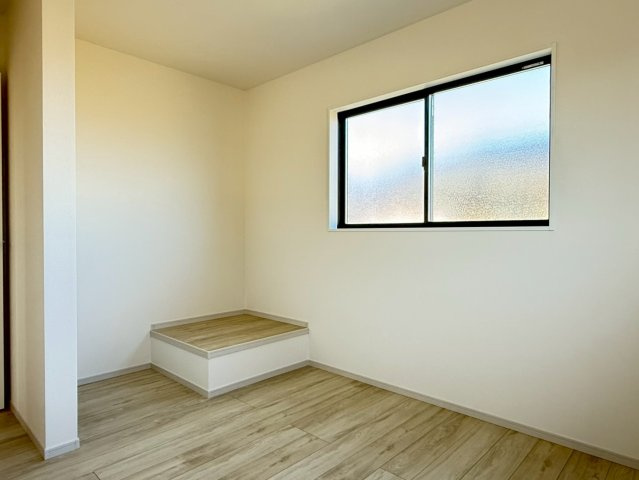 川越市木野目1期　新築一戸建て　1号棟の洋室|個人の部屋や寝室として使える洋室です