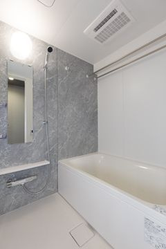 N’ sパークレジデンス森下の浴室