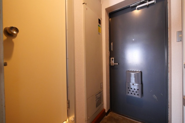 ウイングピア二日市の玄関