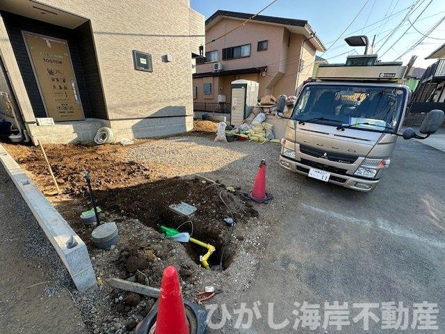 茅ヶ崎市萩園　新築戸建　全２棟の駐車場|1月16日撮影　工事中　駐車スペース