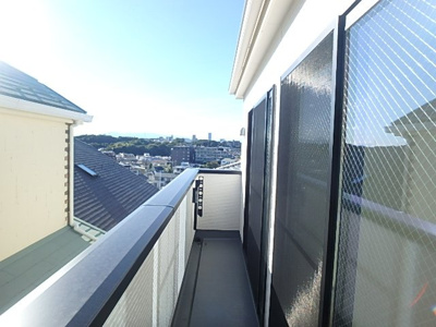 【バルコニー】 | 馬場3丁目戸建 | 貸主の入居前に撮影