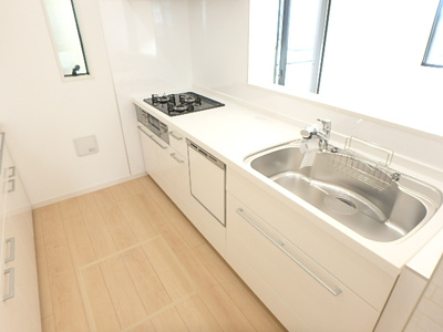 【キッチン】 | 馬場3丁目戸建 | 貸主の入居前に撮影