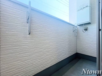 【バルコニー】 | エスパス・リブレ | 広々としたバルコニーです