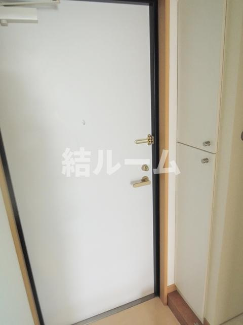 北区赤羽１丁目の賃貸マンションの玄関