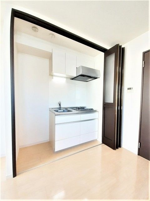 ＧＲＥＥＮ　ＬＡＶＲＡＳのキッチン