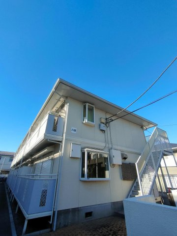 ルミエール西府A棟の外観