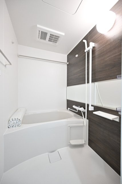 エルミ上落合の浴室