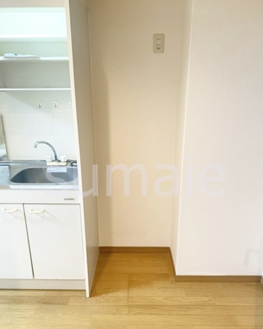 センタービレッジコガの居間・リビング|冷蔵庫置き場！