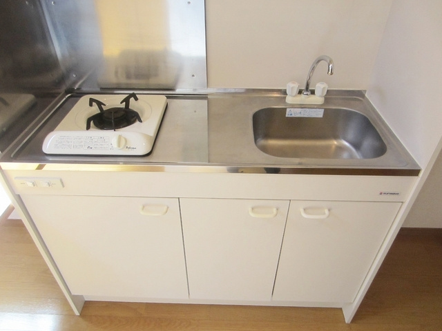 センタービレッジコガのキッチン|１口ガスコンロのキッチンです。