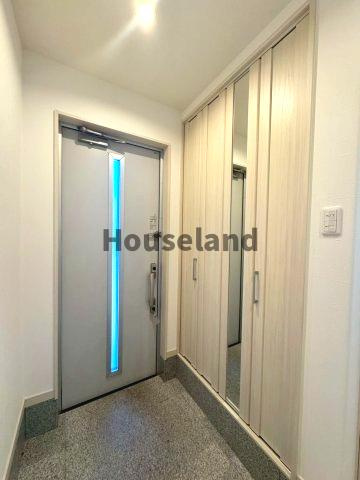 有本戸建の玄関