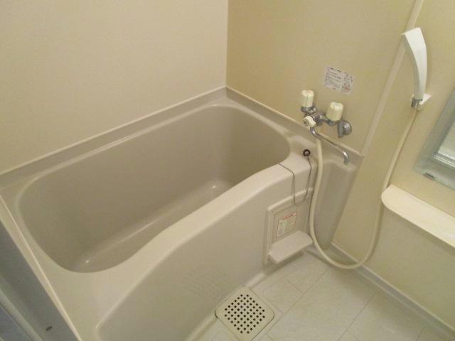 ノースコート新橋の浴室