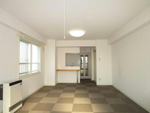 ノースコート新橋の居間・リビング