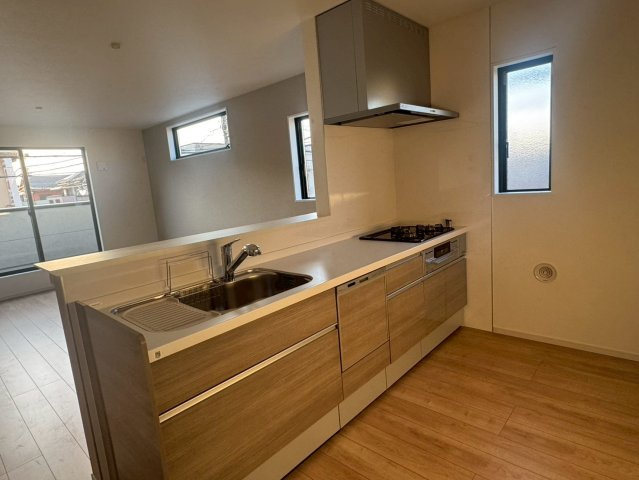 川越市清水町1期　新築一戸建て　1号棟のキッチン|キッチンでお料理をお楽しみください