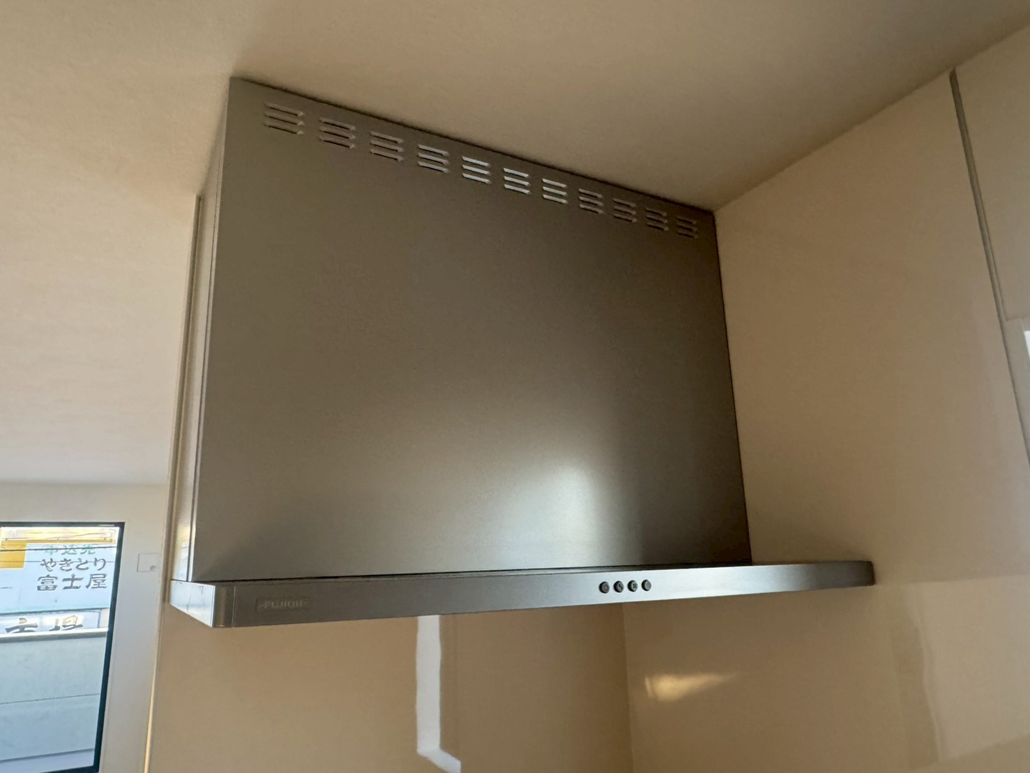 川越市清水町1期　新築一戸建て　1号棟のキッチン|コンパクトなキッチンで掃除もラクラク