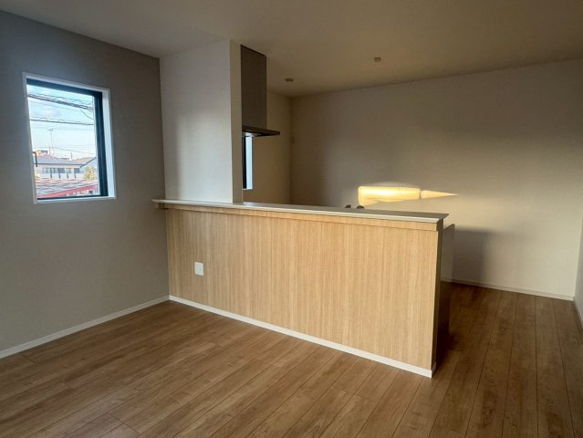 川越市清水町1期　新築一戸建て　1号棟の内装|内装は落ち着いています