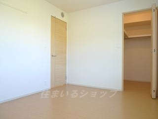 広島市安佐北区白木町大字井原のアパートの寝室